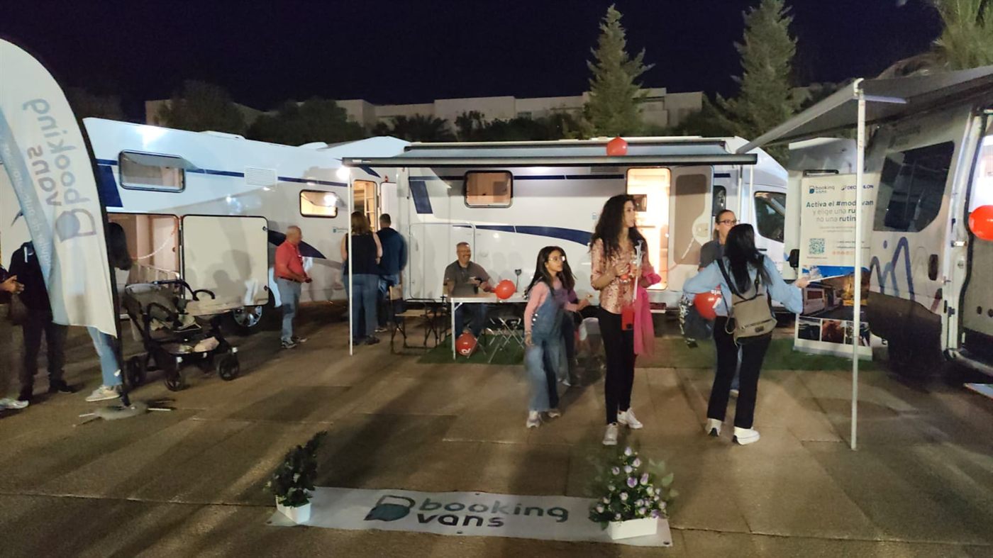 Stand — Booking Vans